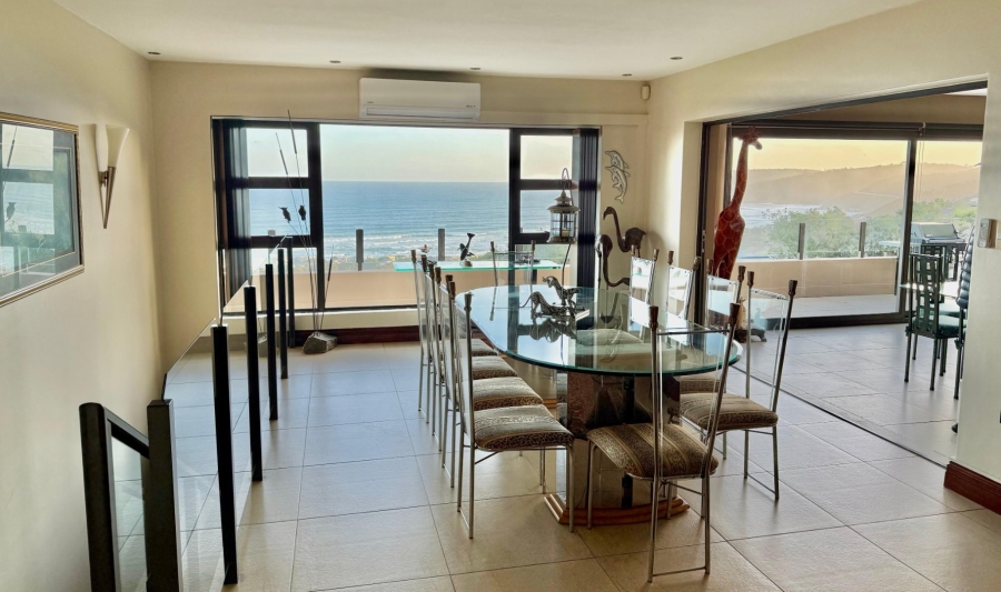 4 Bedroom Property for Sale in Constantia Kloof Western Cape